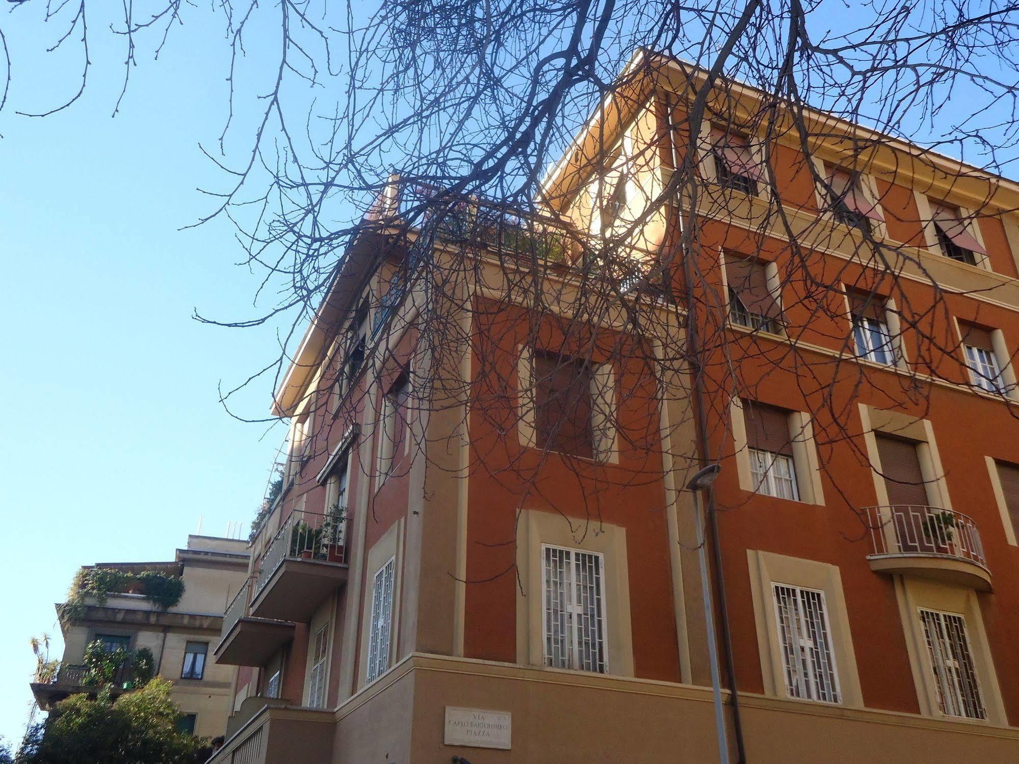 Dea Roma Inn Εξωτερικό φωτογραφία